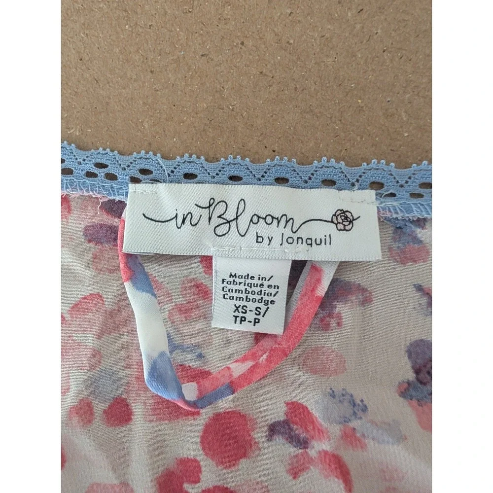 In Bloom by Jonquil Floral Lace Kimono Lounge Robe Cover Up Peri‎ Blue XS-S New